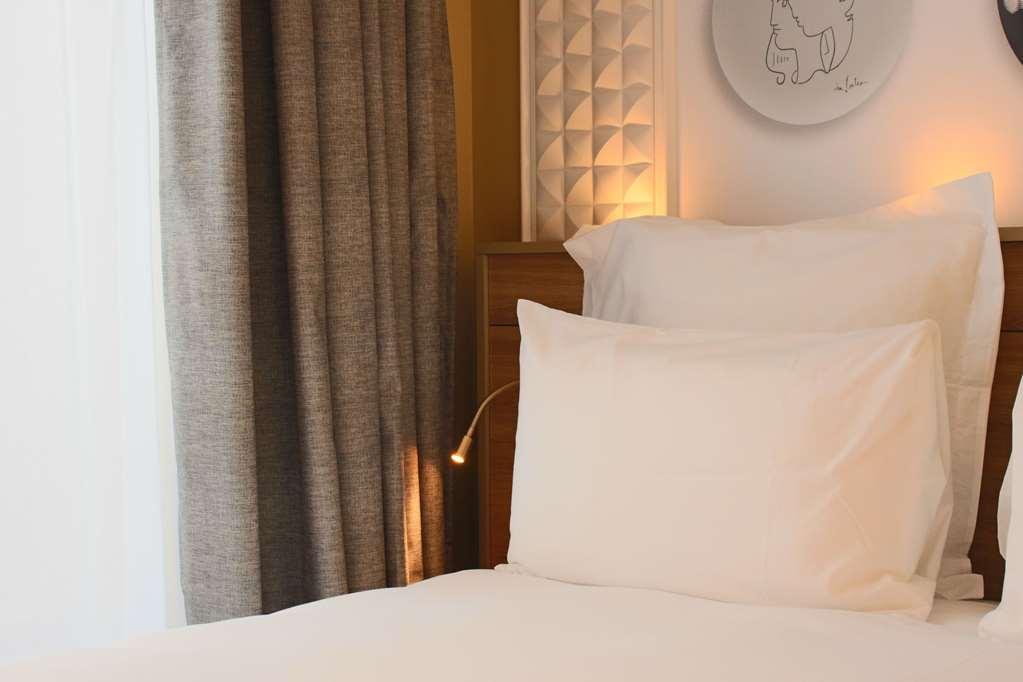 Brit Hotel Limoges Centre Gare Rom bilde